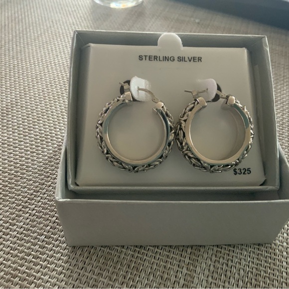 NWT. Sterling silver byzantine style decor earrings. They are signed 925 Italy. - Picture 6 of 6